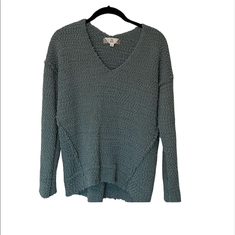 Adorable‎ Green Pink Rose V- Neck Sweater